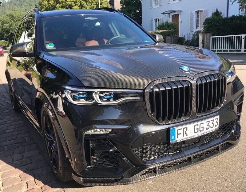 Karbónová mriežka chladiča pre BMW X7 LCI