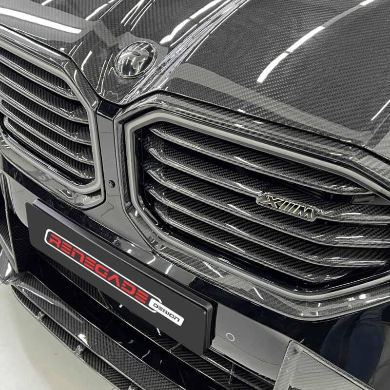 Karbónové lamely pre BMW XM