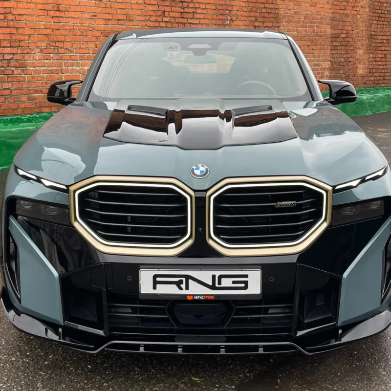 Kryt kapoty pre BMW XM