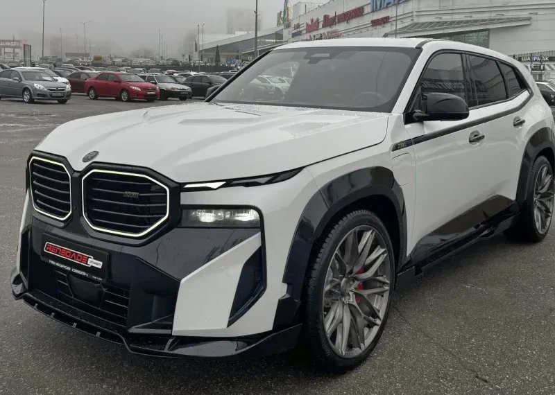 Bočné vložky do predného nárazníka pre BMW XM