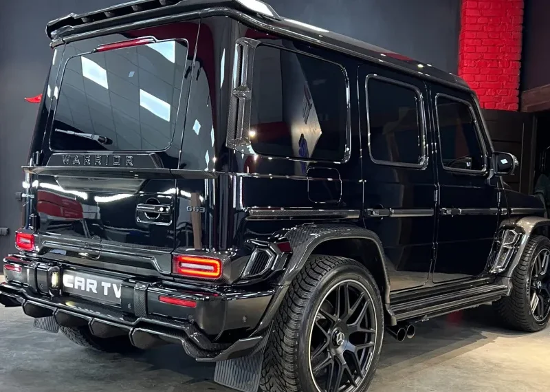 Karbónový spojler pre Mercedes-Benz triedy G W463
