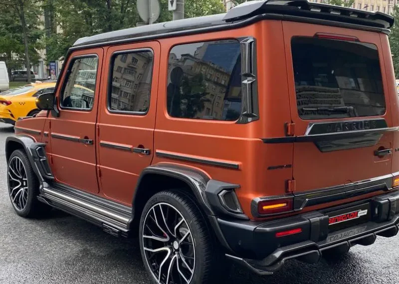 Karbónové kryty zadných svetiel pre Mercedes-Benz triedy G W463