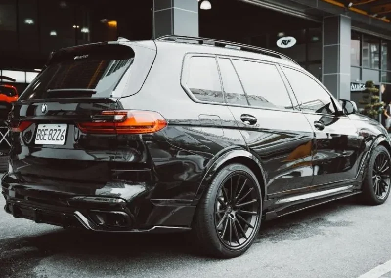 Široké prvky karosérie pre BMW X7 G07