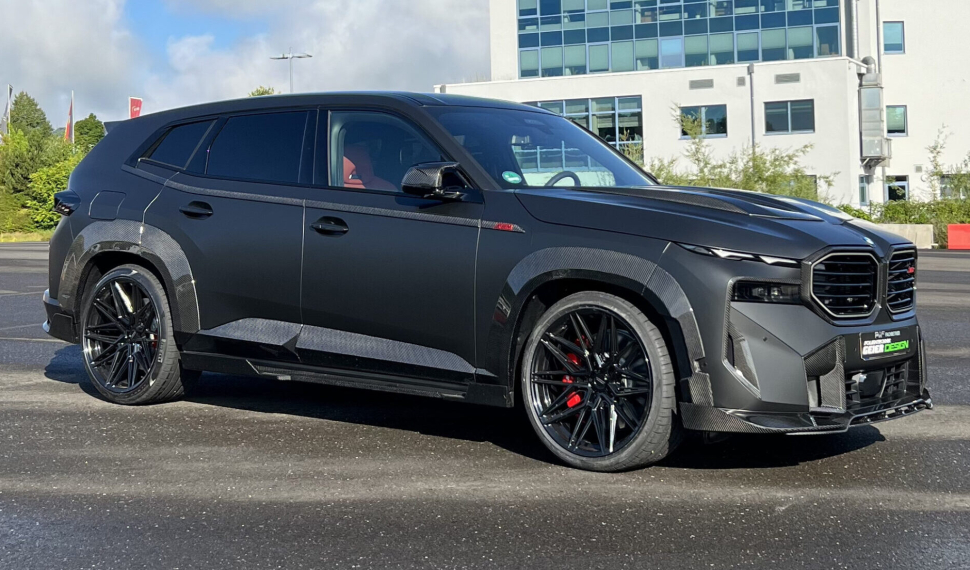 Karbónové bočné prahy pre BMW XM