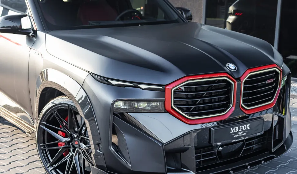 Karbónové vložky do predného nárazníka pre BMW XM