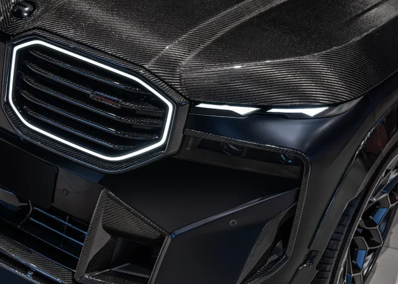 Karbónové vložky do predného nárazníka pre BMW XM