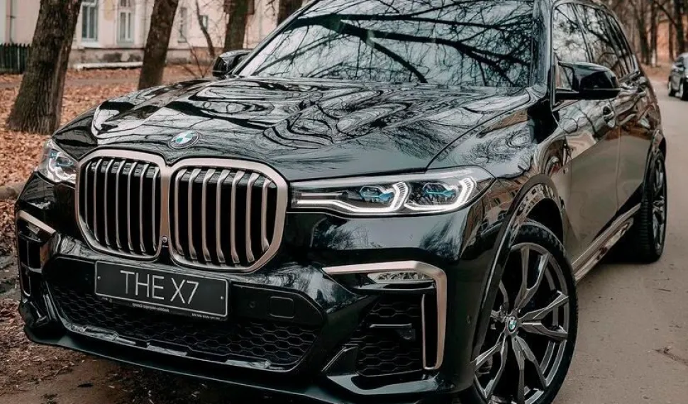 Kryty zrkadiel pre BMW X7 G07