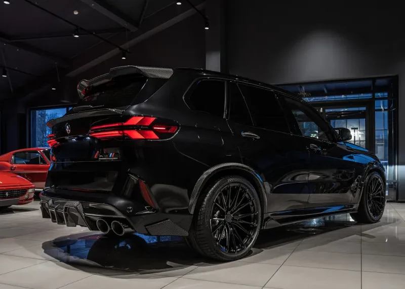 Karbónové rozšírenia karosérie pre BMW X5M Competition LCI