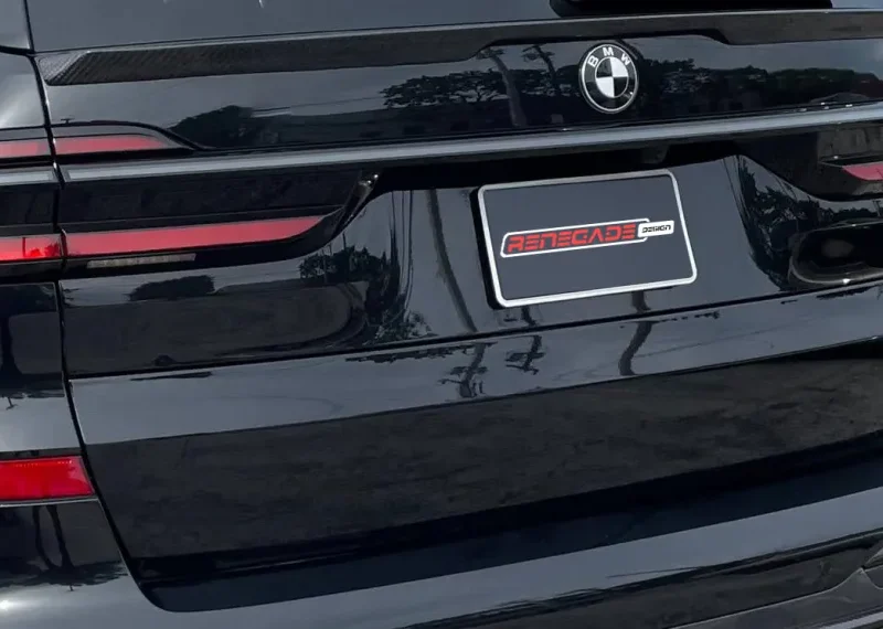 Karbónový zadný spojler pre BMW X7