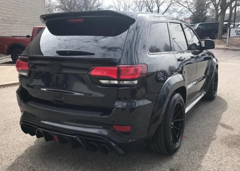 Zadný spojler pre Jeep Grand Cherokee WK2