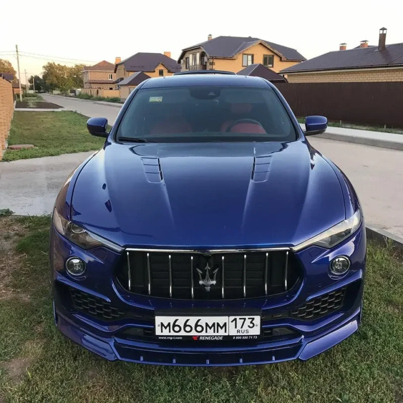 Kapota pre Maserati Levante