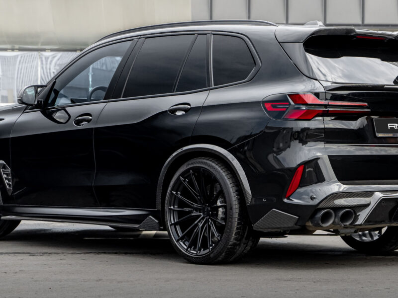 Karbónový strešný spojler pre BMW X5M Competition LCI