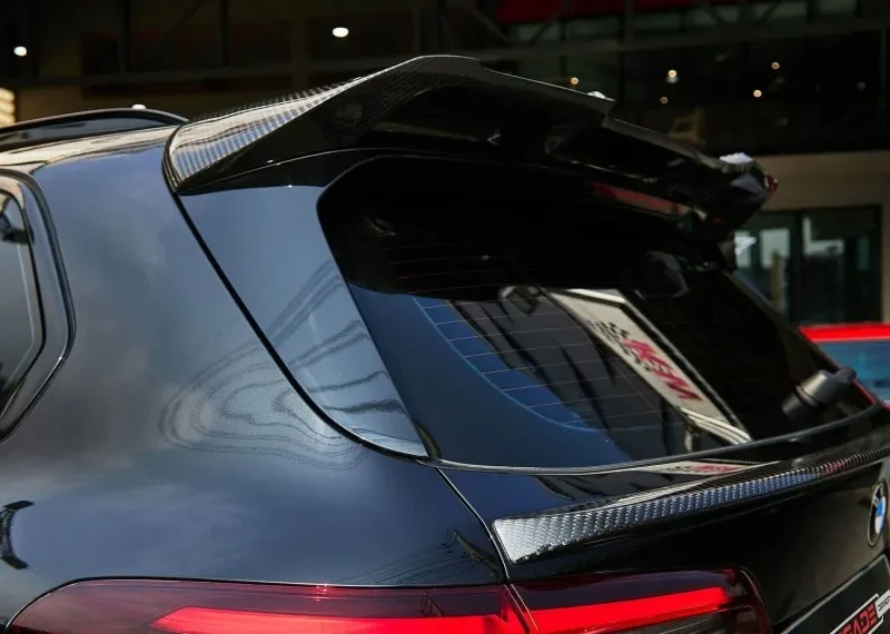 Karbónový zadný spojler pre BMW X5 G05 / F95