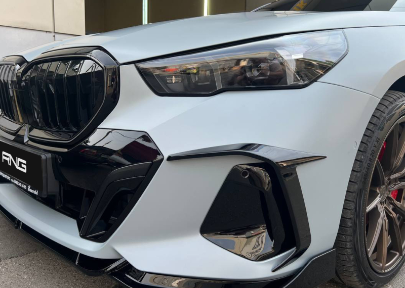 Predné nárazníky pre BMW 5 G60