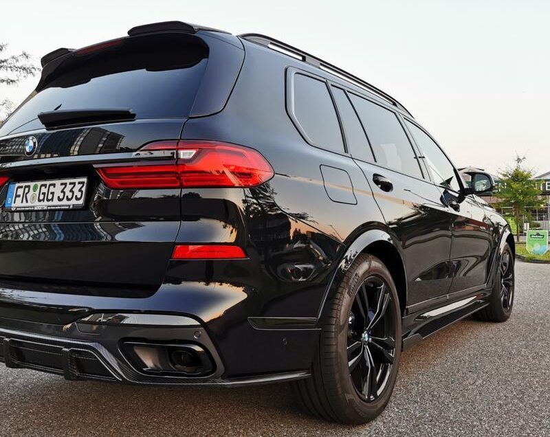 Karbónový difúzor pre BMW X7